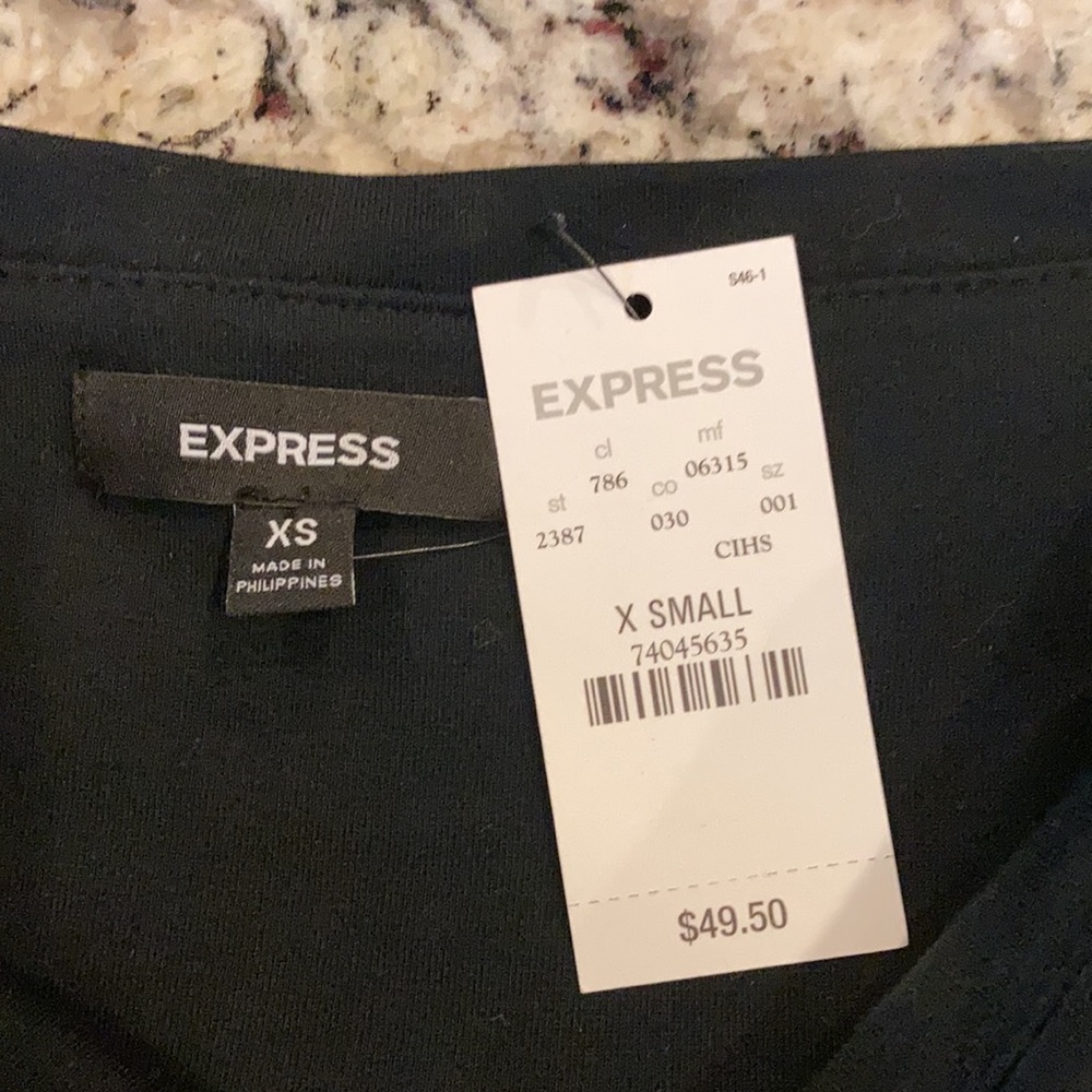 EXPRESS STRAPLESS TIERED RUFFLE FLORAL DRESS - Picture 4 of 4